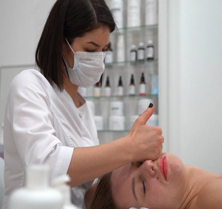 Modeling Lymphatic Drainage Massage 742-700