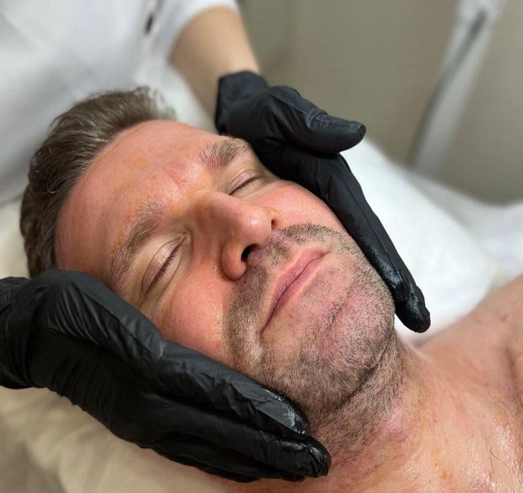 Male care (742-700)