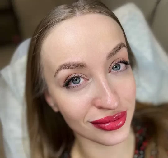 Pudrovie brovi zajivshie 742-700